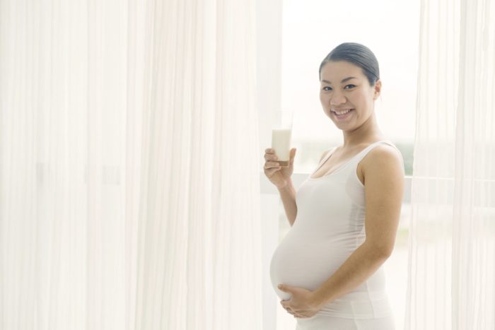 孕婦喝牛奶