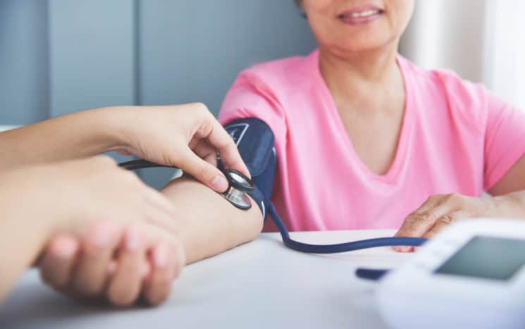 檢查血壓是否正常很重要